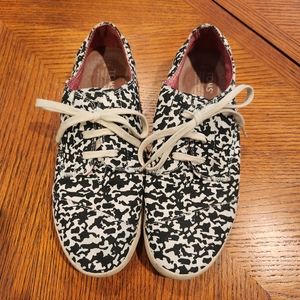 TOMS Paseo Black & White Camo Sneakers